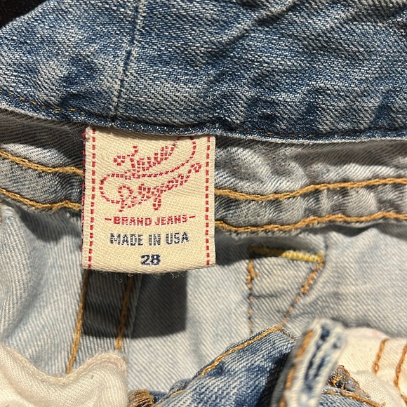 Size 28 - True Religion Ladies Jeans - Picture 4 of 9